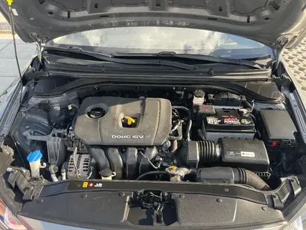 Hyundai Elantra 2017 года за 5 800 000 тг. в Актобе – фото 13