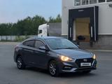 Hyundai Accent 2019 года за 7 000 000 тг. в Усть-Каменогорск – фото 2