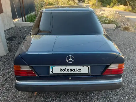 Mercedes-Benz E 280 1993 года за 3 000 000 тг. в Караганда – фото 9