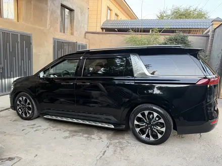 Kia Carnival 2023 года за 20 000 000 тг. в Шымкент – фото 4