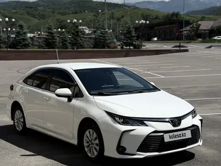 Toyota Corolla 2023 года за 7 200 000 тг. в Алматы – фото 2