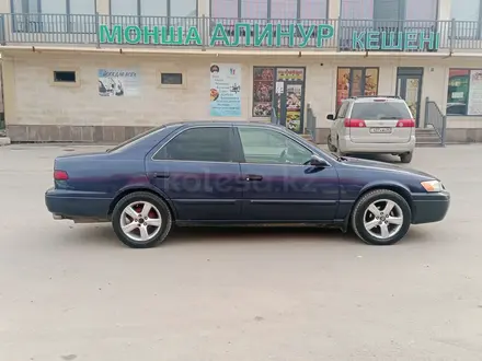 Toyota Camry 1997 года за 2 800 000 тг. в Алматы – фото 4