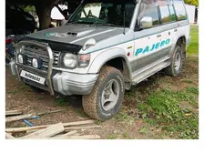 Mitsubishi Pajero, 1996