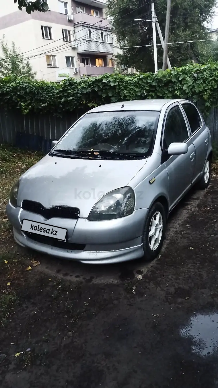 Toyota Yaris, 1999