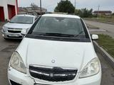 Mercedes-Benz A 180 2010 годаүшін2 900 000 тг. в Астана