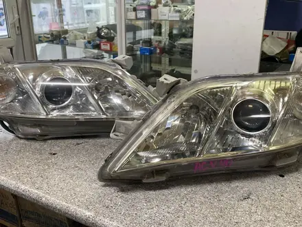 Фары фара Toyota Camry 40 ксенон 06-09 год. Оригинал из Японии за 100 000 тг. в Караганда