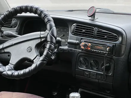 Volkswagen Vento 1993 года за 1 550 000 тг. в Шымкент – фото 6