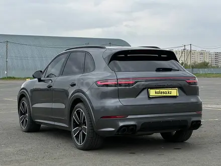 Porsche Cayenne 2018 года за 45 000 000 тг. в Уральск – фото 6