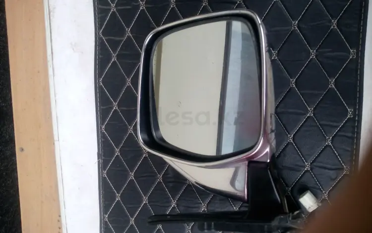 Зеркало правое Toyota за 16 000 тг. в Талдыкорган