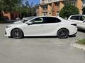 Toyota Camry 2023 года за 17 500 000 тг. в Караганда – фото 3