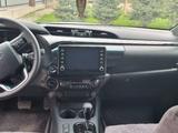 Toyota Hilux 2022 года за 24 500 000 тг. в Алматы – фото 4