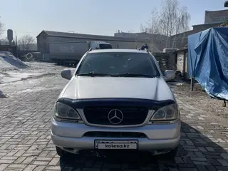 Mercedes-Benz ML 320