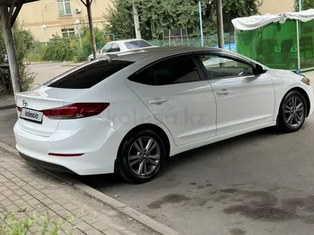 Hyundai Elantra 2017 года за 7 500 000 тг. в Алматы – фото 5