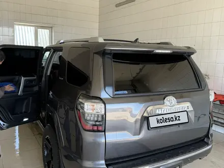 Toyota 4Runner 2014 года за 18 000 000 тг. в Алматы – фото 2