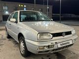Volkswagen Golf 1997 годаүшін1 200 000 тг. в Астана – фото 3