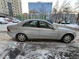Mercedes-Benz C 240 2002 года за 3 400 000 тг. в Алматы – фото 3