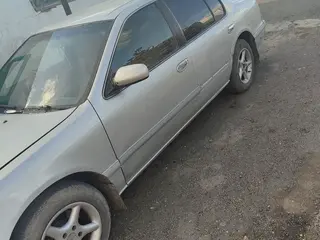 Nissan Cefiro, 1997