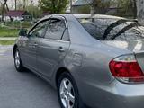 Toyota Camry 2005 года за 6 100 000 тг. в Шымкент – фото 4