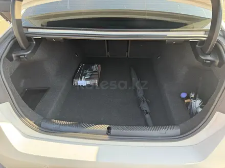 BMW 520 2023 года за 30 300 000 тг. в Алматы – фото 9