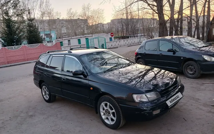 Toyota Caldina 1996 года за 2 500 000 тг. в Павлодар