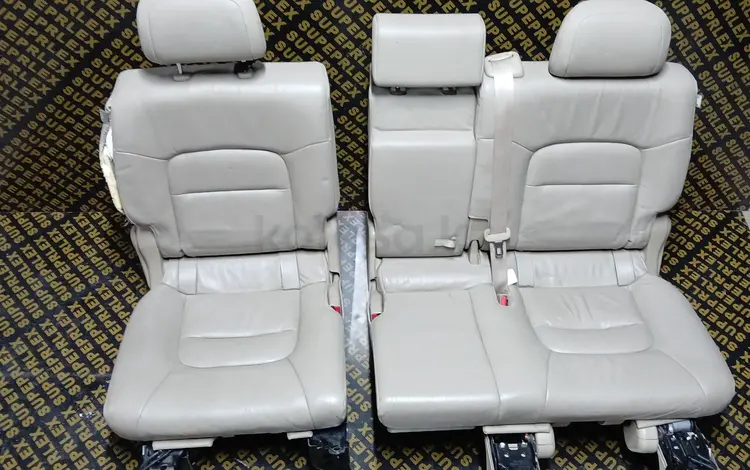 Второй ряд сидений Toyota Land Cruiser 200 за 200 000 тг. в Алматы