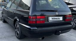Volkswagen Passat 1994 годаүшін2 200 000 тг. в Усть-Каменогорск – фото 3
