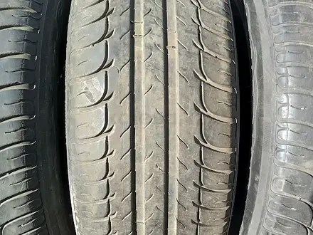 Шины 215/60 R16 — "BFGoodrich g-Grip" (Польша), летние. Три шины за 85 000 тг. в Астана – фото 4