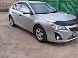 Chevrolet Cruze 2014 годаүшін4 200 000 тг. в Тараз – фото 2