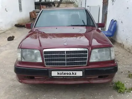Mercedes-Benz E 220 1994 года за 1 600 000 тг. в Алматы – фото 2