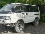 Mitsubishi Delica 1993 года за 1 000 000 тг. в Караганда – фото 2