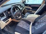 Toyota Highlander 2017 годаүшін16 000 000 тг. в Астана – фото 2