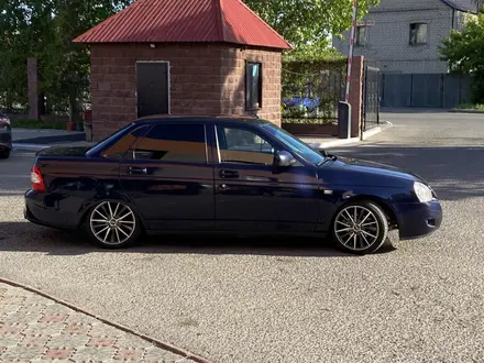 ВАЗ (Lada) Priora 2170 2015 года за 2 950 000 тг. в Павлодар – фото 2