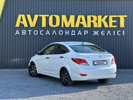 Hyundai Accent 2013 года за 4 650 000 тг. в Актобе – фото 4