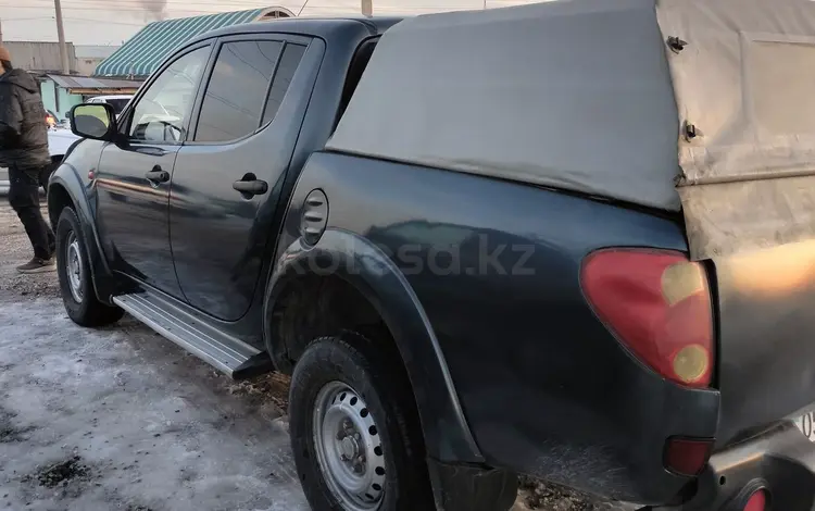 Mitsubishi L200 2007 годаfor3 500 000 тг. в Шымкент