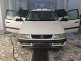 Volkswagen Passat 1994 годаүшін2 300 000 тг. в Тараз