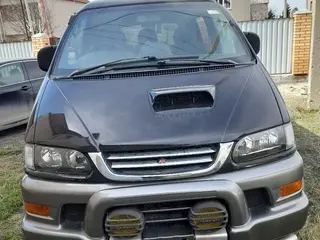 Mitsubishi Delica, 1996
