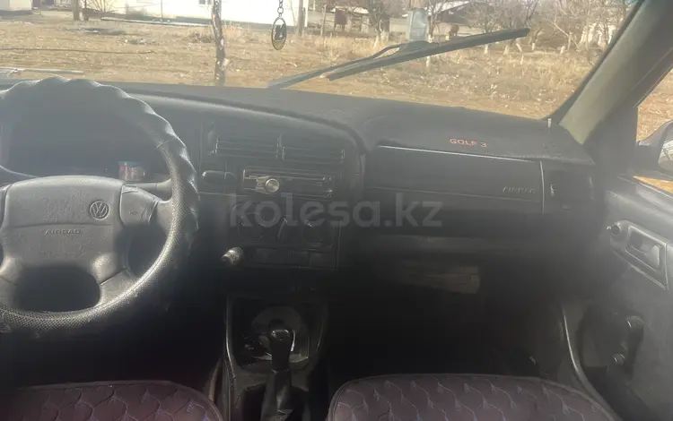 Volkswagen Golf 1993 годаfor1 150 000 тг. в Туркестан