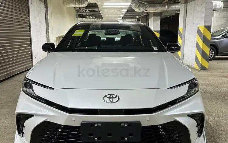 Toyota Camry 2024 года за 18 450 000 тг. в Алматы