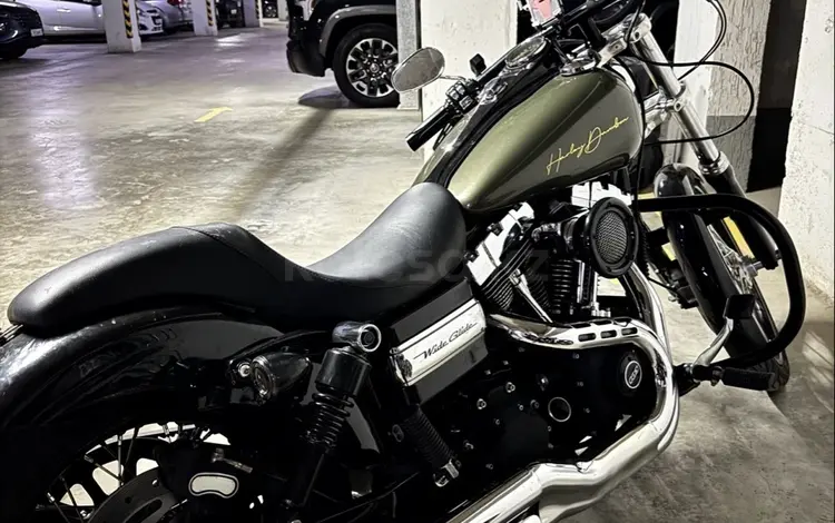 Harley-Davidson  Dyna Wide Glide 2013 года за 7 650 000 тг. в Астана