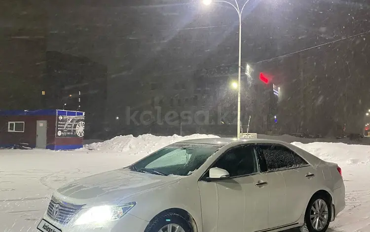 Toyota Camry 2014 года за 9 700 000 тг. в Актобе