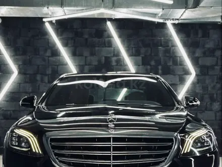 Mercedes-Benz S 350 2019 года за 26 500 000 тг. в Алматы