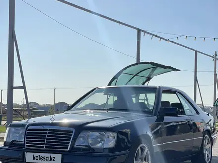 Mercedes-Benz E 320 1996 года за 4 200 000 тг. в Шымкент