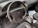 Mercedes-Benz C 200 1998 года за 4 150 000 тг. в Алматы – фото 4