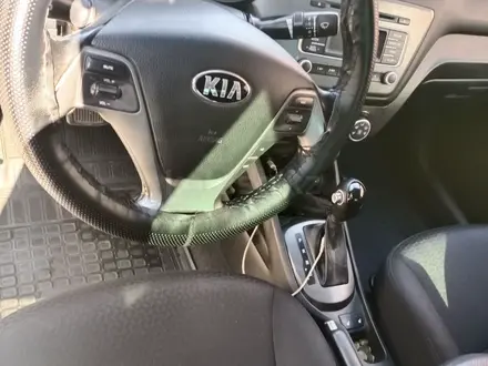 Kia Rio 2015 года за 4 800 000 тг. в Петропавловск – фото 3