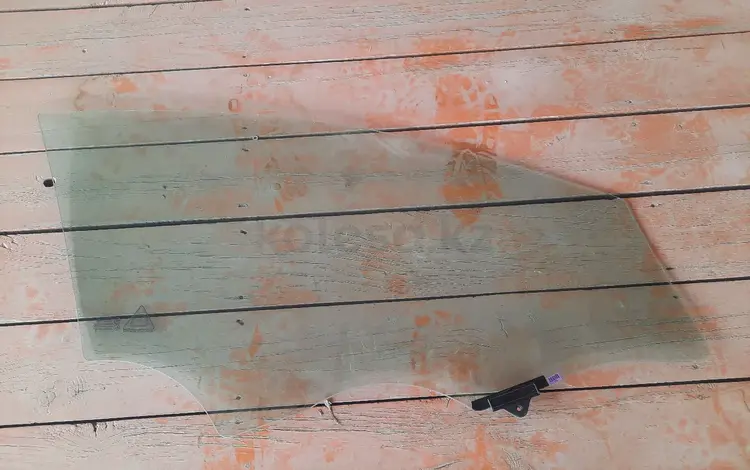 Стекло оригинал KIA CERATO за 35 000 тг. в Шымкент
