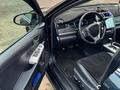 Toyota Camry 2012 года за 7 300 000 тг. в Караганда – фото 18