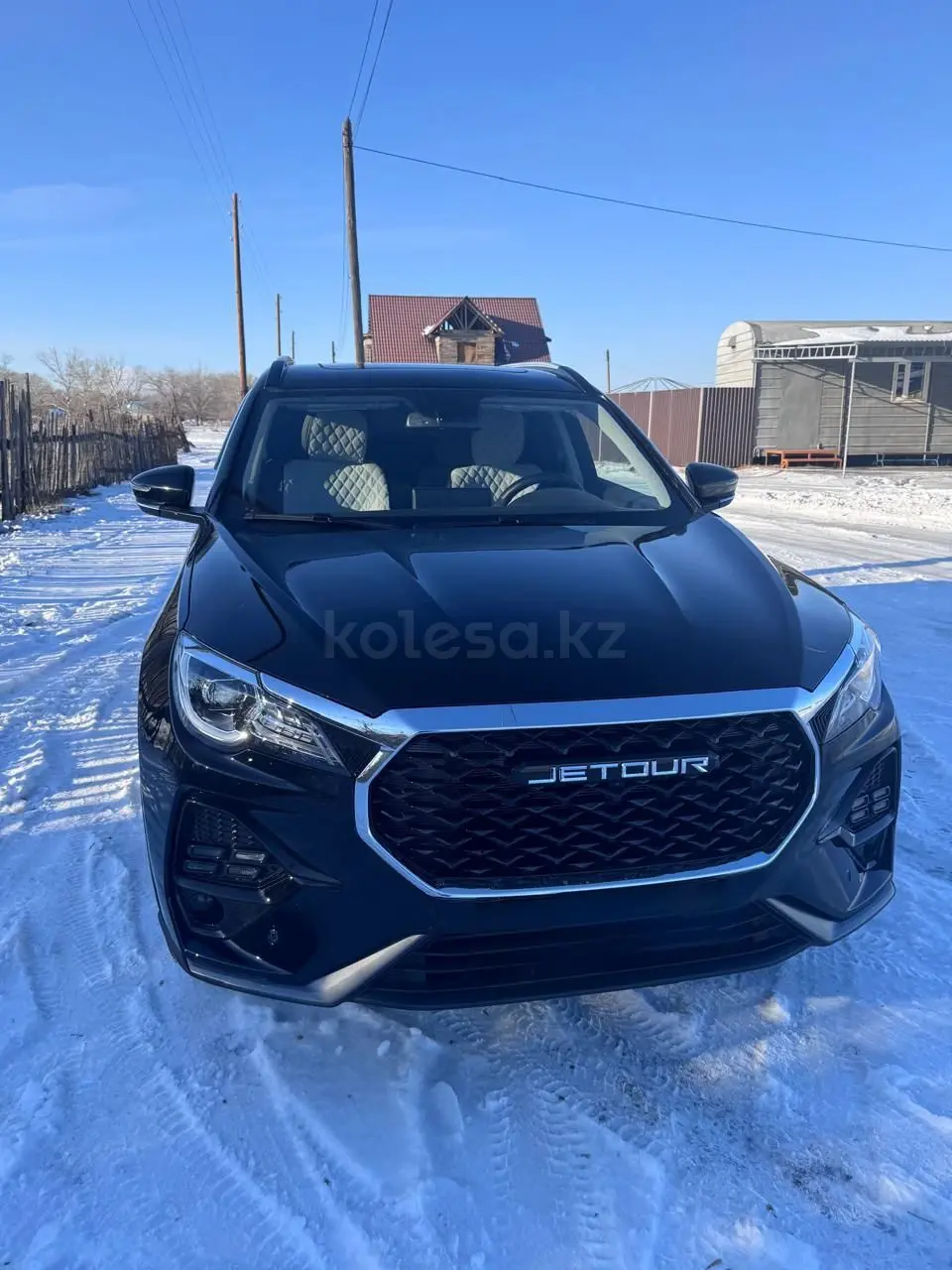 Джетур X70, 2024