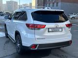 Toyota Highlander 2017 годаүшін21 500 000 тг. в Астана – фото 5