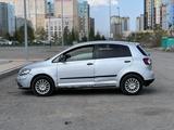 Volkswagen Golf Plus 2008 года за 2 750 000 тг. в Караганда – фото 2