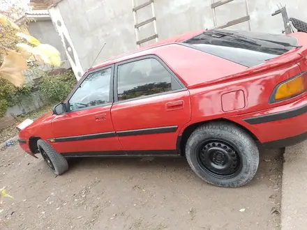 Mazda 323 1992 года за 600 000 тг. в Алматы – фото 3